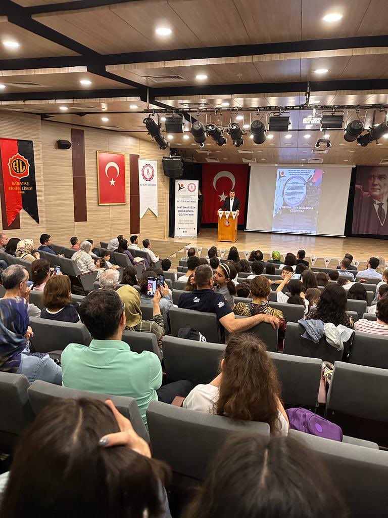 ProfHasanMandal's tweet photo. ✨@Tubitak 4004 Doğa Eğitimi ve Bilim Okulları Destekleme Programı Matematik Yılı Özel Çağrısı kapsamında desteklediğimiz, @sislibilsem tarafından düzenlenen "Matematiğin Doğasında Çözüm Var" projesini tamamlayan çocuklarımıza ve eğitimcilerimize sertifikalarını takdim ettik!👏 https://t.co/uXZHKfuwpy