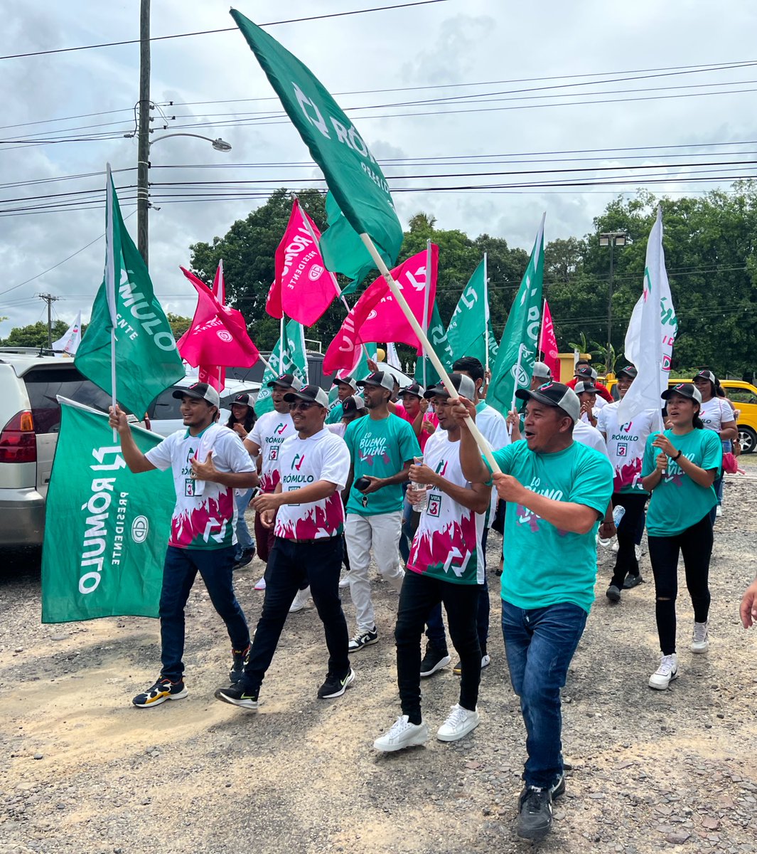 En Chame y San Carlos la juventud está de pie y lista para que los buenos triunfemos. Este circuito merece un cambio para hacer las cosas bien #lobuenoviene #rómulopresidente