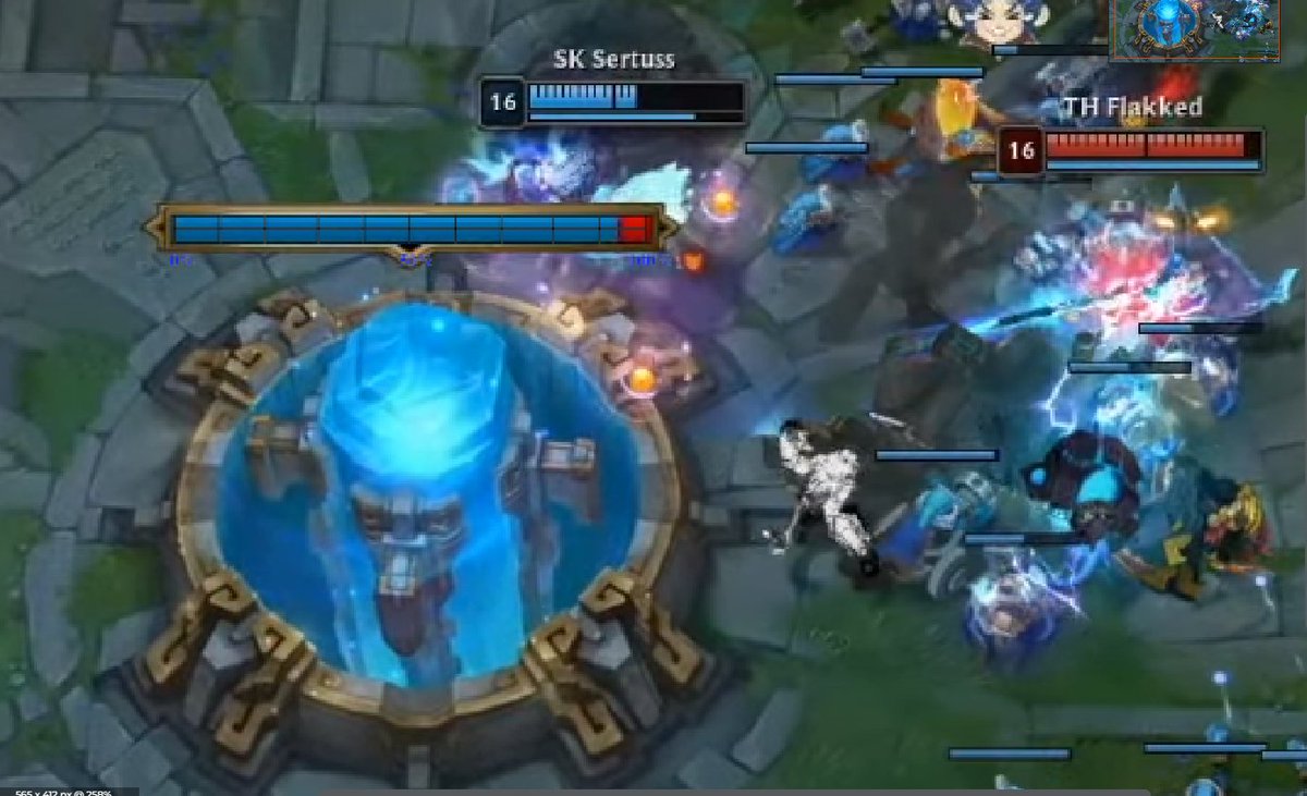 @RichsWrath this is the nexus hp bar segmented into 10% parts, tell me he ends if his empowered autos are doing this dmg