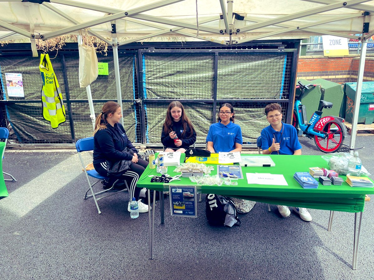 HammFulVPC's tweet photo. Today FH VPC had a stall at the One Heart Grenfell Community event and entered 2 teams in the football competition.

It’s a honour to be invited &amp; the community feel is alive &amp; well here.

#Oneheart #Grenfell https://t.co/9YDaTRTwE7