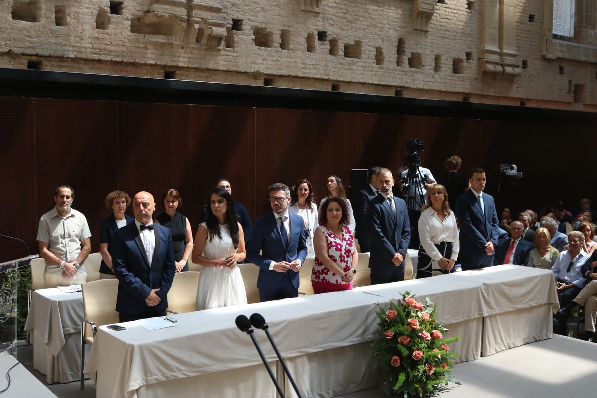 josemolinabaena's tweet photo. Hoy empieza una nueva etapa en mi vida cargada de ilusión y muchas ganas de trabajar por mi ciudad como concejal del @ayuncordoba_es 
@psoecordoba @psoeayuntamiento https://t.co/ANdIoZVEZC