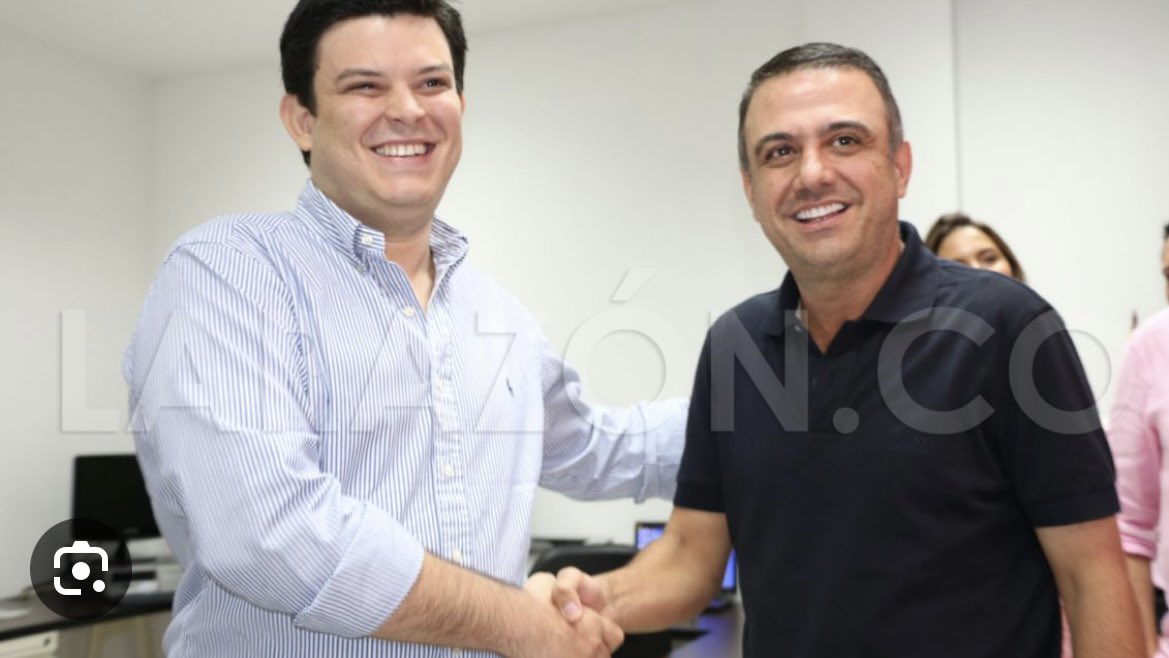CristyRinconHar's tweet photo. GOBERNADOR @orlandobenitezm UD X PERJUDICAR A FUNTIERRA IPS TERMINARA PERJUDICANDOSE UD Y HACIENDOSE HARAQUIRI
CON EL EXGOBERNADOR #LYONS
GOBERNADOR @orlandobenitezm CON #ALEJANDROLYONS SE REVELARA ANTE LA @CorteSupremaJ EL NEGOCIO Q UD REALIZO CON EL😎
COJAN ASIENTO #ZB Y #MB https://t.co/1HUMtBVRPW