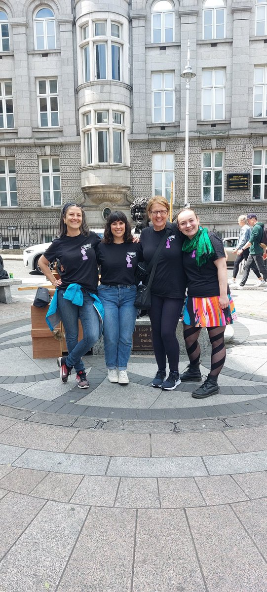 Amalia Naranjo (@amelieorange) on Twitter photo Fantastic co-organisers and friends joined me today on our 2023 Soapbox Science event. Very happy to collaborate and make this initiative possible 💖 <a href="/strickl_t/">Tammy Strickland (She/Her)</a> <a href="/sonicanegrao/">Sonia Negrao</a> <a href="/MaryAHarty/">Mary Harty</a> <a href="/SoapboxScience/">Soapbox Science</a> Fantastic co-organisers and friends joined me today on our 2023 Soapbox Science event. Very happy to collaborate and make this initiative possible 💖 <a href="/strickl_t/">Tammy Strickland (She/Her)</a> <a href="/sonicanegrao/">Sonia Negrao</a> <a href="/MaryAHarty/">Mary Harty</a> <a href="/SoapboxScience/">Soapbox Science</a>