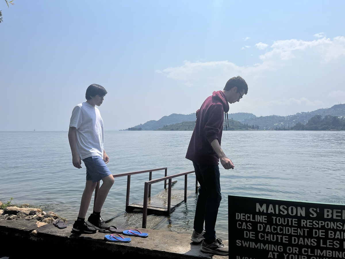 FPglobaled's tweet photo. What a great retreat! We were able to hear student speakers, have small group reflections as well as some meditation time while on Lake Kivu. And of course- we couldn’t pass up and opportunity to swim. Tomorrow we drive back to Kigali! https://t.co/Vkv8sAL3af
