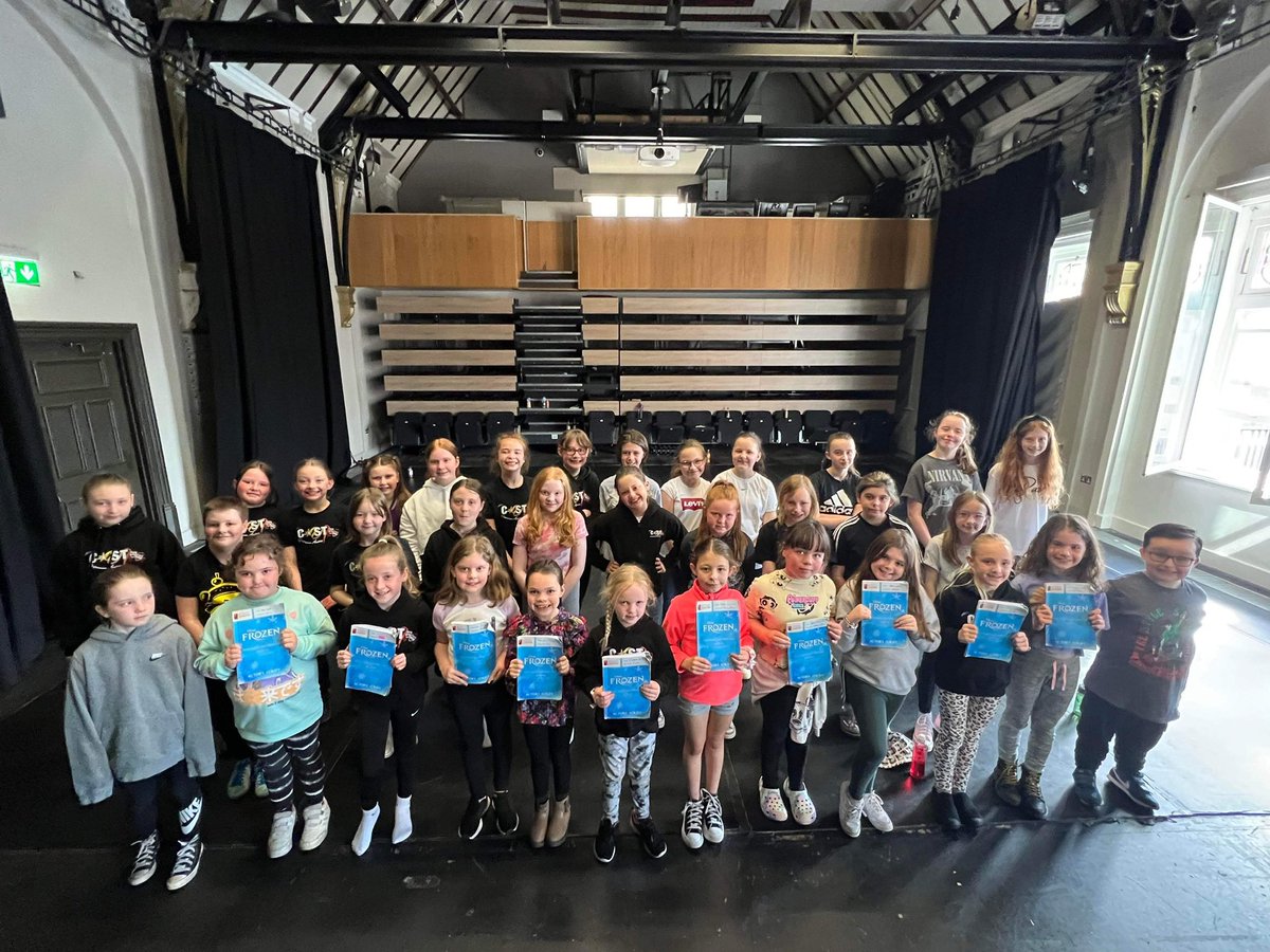 CastTheatreCo's tweet photo. @SamanthaBarks @CraigGallivan @OliverOrmson CAST Performance Academy take to the stage to perform Frozen Jr from 22nd to 24th June at @RedhouseCymru! Please could you wish our young cast all the best as they prepare to ‘let it go’ and bring this magical show to the stage? #frozen https://t.co/2lMBdOq3n5