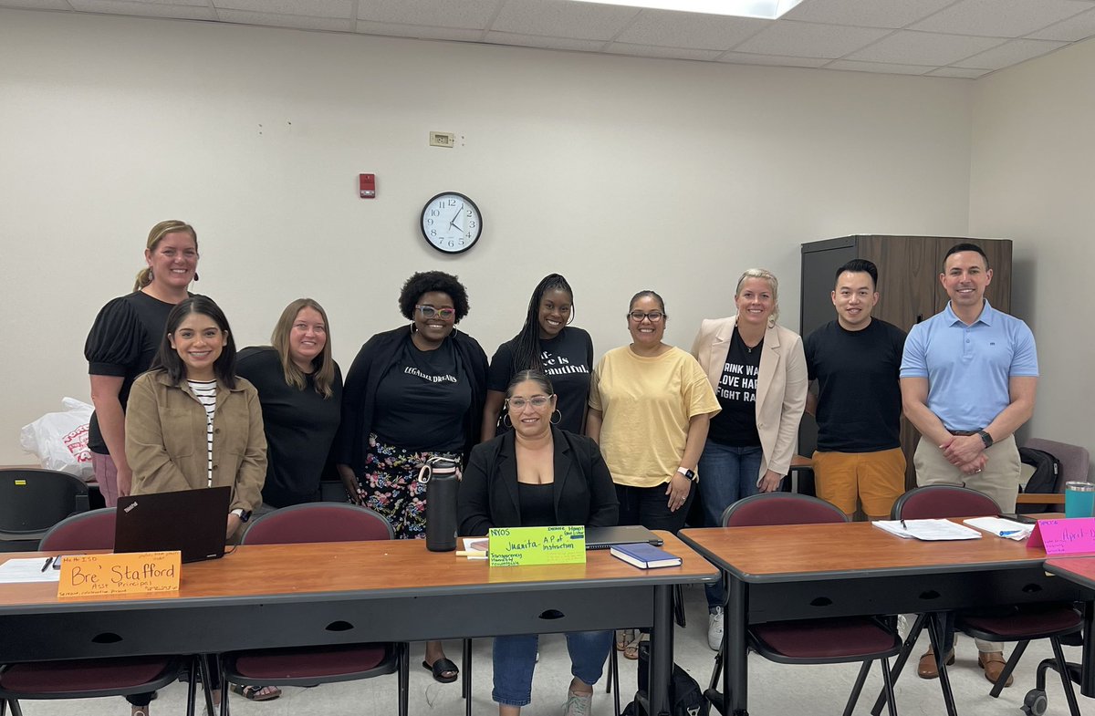 Meghan Buchanan tweet media