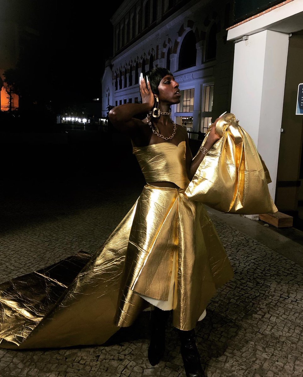 Gabrieladebbs's tweet photo. Game changer 🎮

Trans Face 🏆

Referência: Legendary Mother Ayo Ewá ✨ https://t.co/2X4Pi9ovLl
