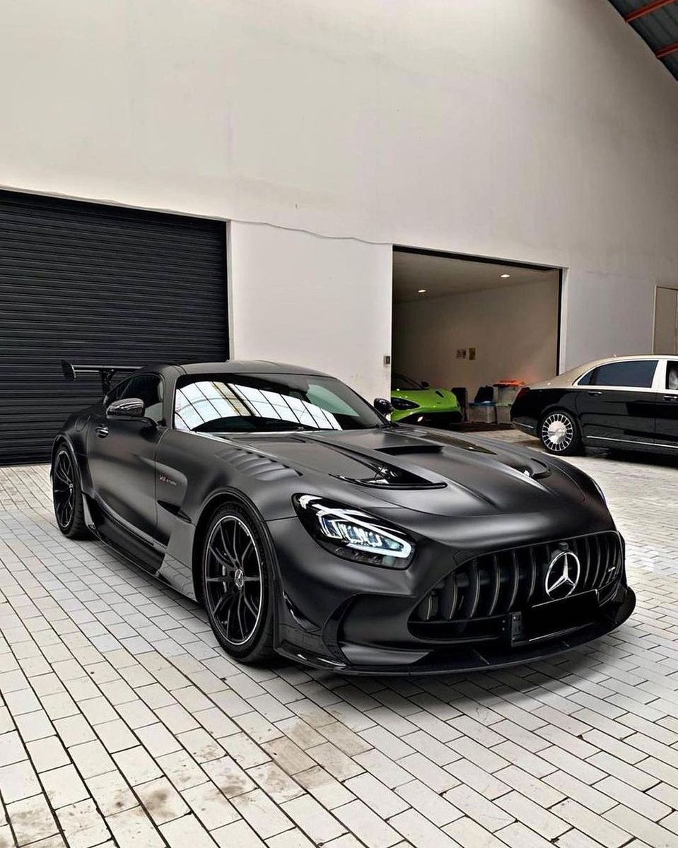 Auto_Porn's tweet photo. unreal AMG GT 🔥 https://t.co/6zyJjQmA9V
