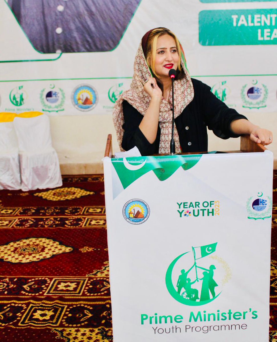 F_K_khattak's tweet photo. Drop a cool picture of you doing your job https://t.co/IrQlB22HTX