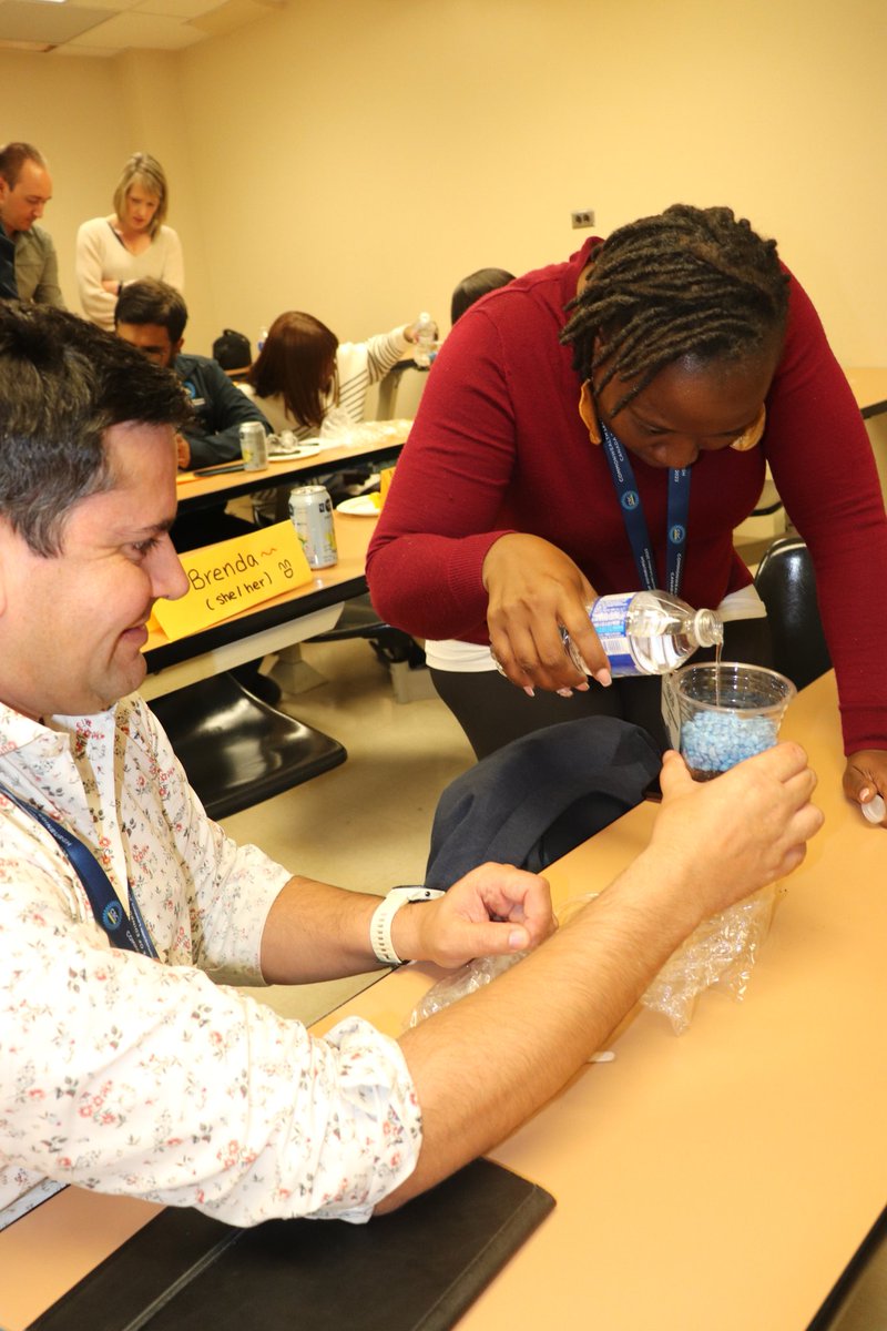 RhondaTaylor_'s tweet image. Last week, I had the privilege of presenting to a grp of leaders from different parts of the world as part of @csc2023. It was an honour to share @CareerTrek&apos;s program delivery model &amp;amp; the values that guide our work to ensure we have a just and equitable tomorrow. #leadership