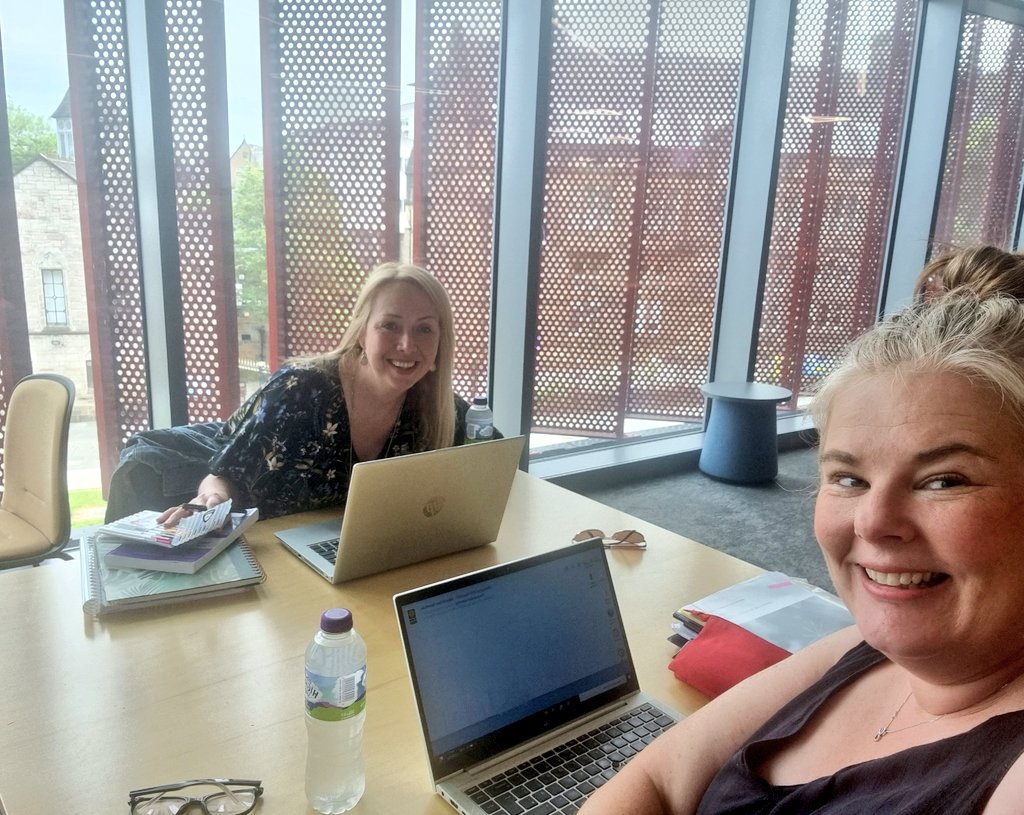 Hazel Sim tweet media