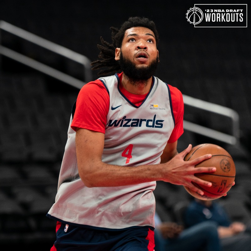 WashWizards's tweet photo. in the gym today:
🔹 Emmanuel Akot (@WKUBasketball)
🔹 Jayden Gardner (@UVAMensHoops)
🔹 Bryce Griggs (@OvertimeElite)
🔹 Brendan Medley-Bacon (@NCCU_MBB)
🔹 Malachi Smith (@ZagMBB)
🔹 Jacob Toppin (@KentuckyMBB)

📝 more on today's prospects ⬇️