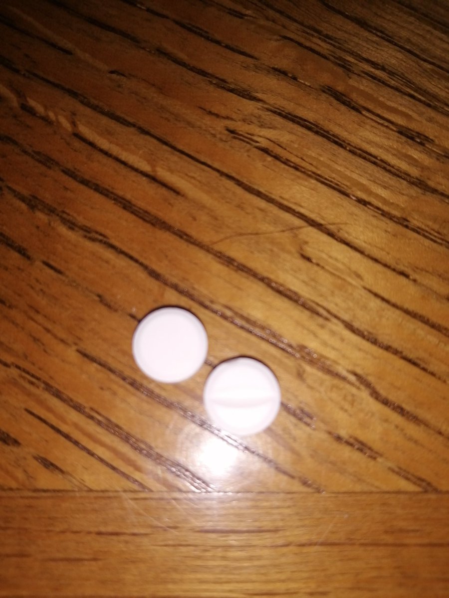 KathiDB4Life's tweet photo. Last time I have to take this two pillsπͺπ₯³
#EndofChemo #IwonTheFight https://t.co/cYJ1Wog9nt