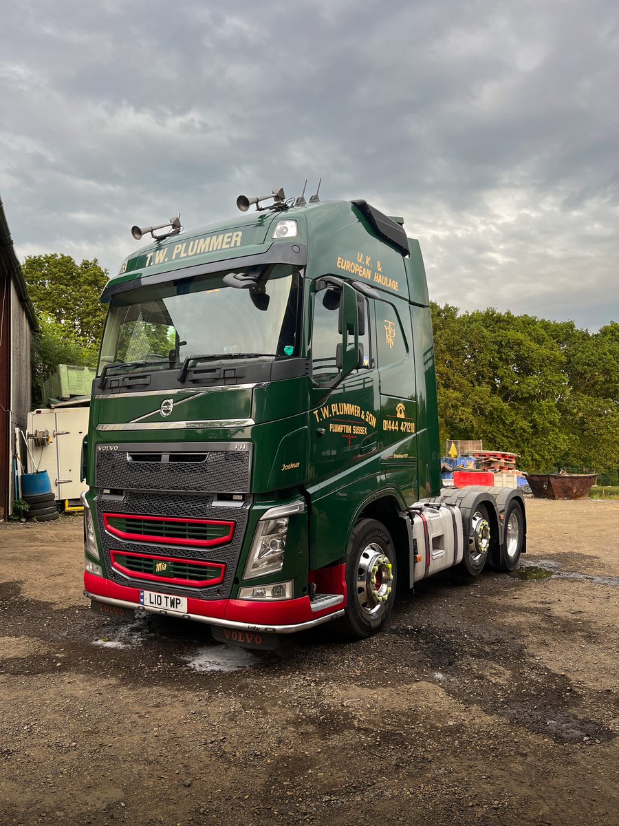 Out with the old &amp; in with the new! 🚛

Sad to be moving out of K10 but I’m gonna be doing European work now which means I need a lorry that is covered over the pond… so I’m now in L10! 

She got an interior and exterior valet today, just got to move all my stuff tomorrow🙈
