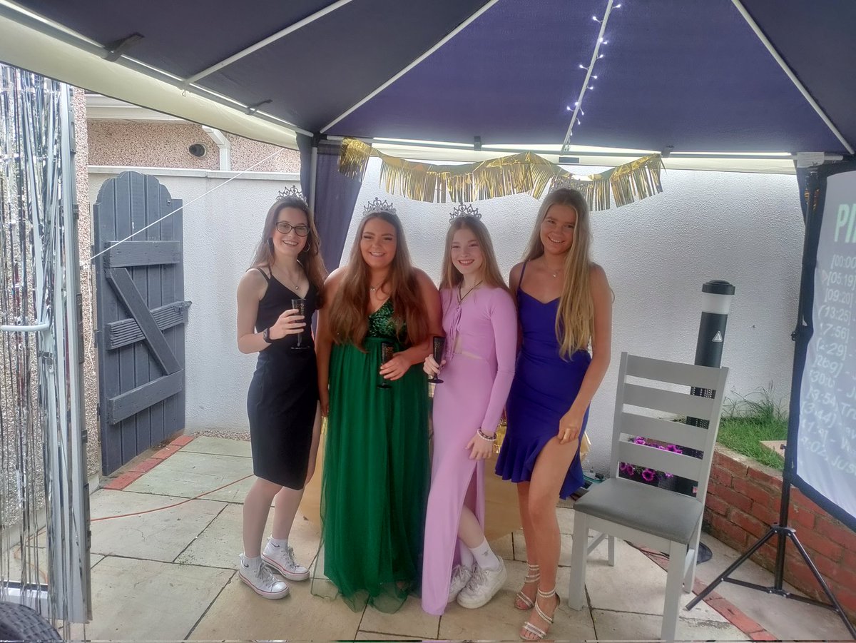 Avrilotoole's tweet photo. #aims2023 Six Queens #studio55 https://t.co/kkGO85Wucm