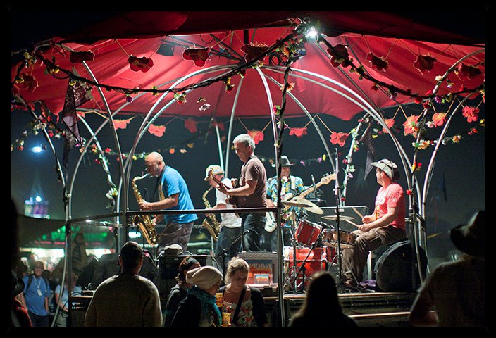 GlastonburyBandstand (@GlastoBandstand) on Twitter photo 2023-06-17 20:18:37