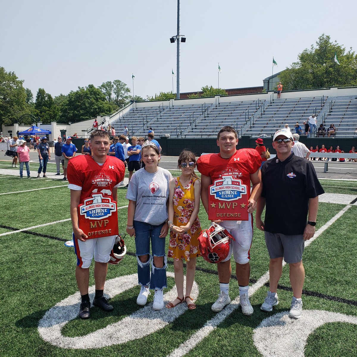 Correction
MVP RED OFFENSE 
Endi Qunaj Fulton HS

MVP RED DEFENSE 
Blake Kersting Yorkville HS