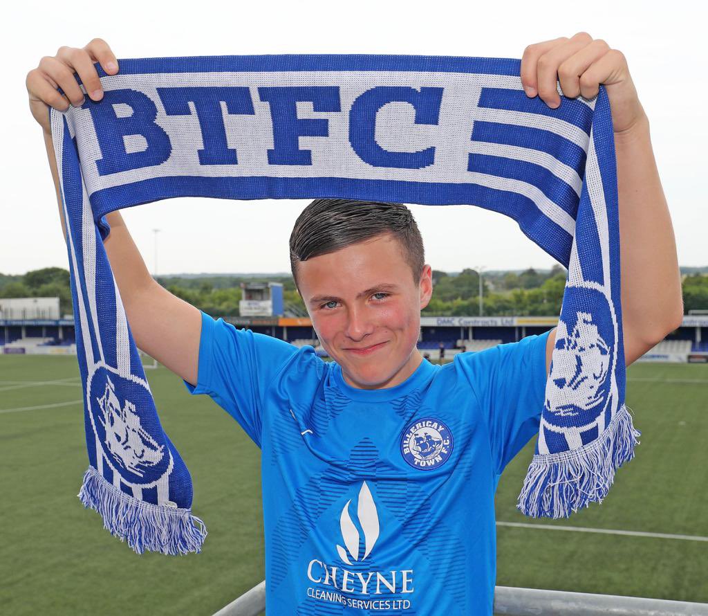 Billericay_FC's tweet photo. Excited to announce Archie Austin will be joining Billericay Town EJA u14 next season a creative midfielder who can score goals and can be a real game changer 💙 https://t.co/3a62PqNHr6