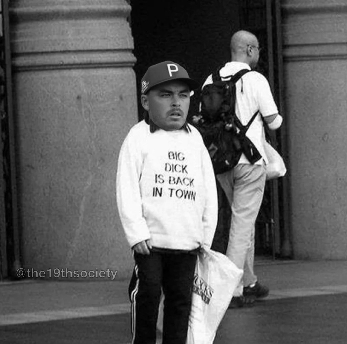 flushingitgolf's tweet image. Rickie just pulled up to LACC 

@the19thsociety