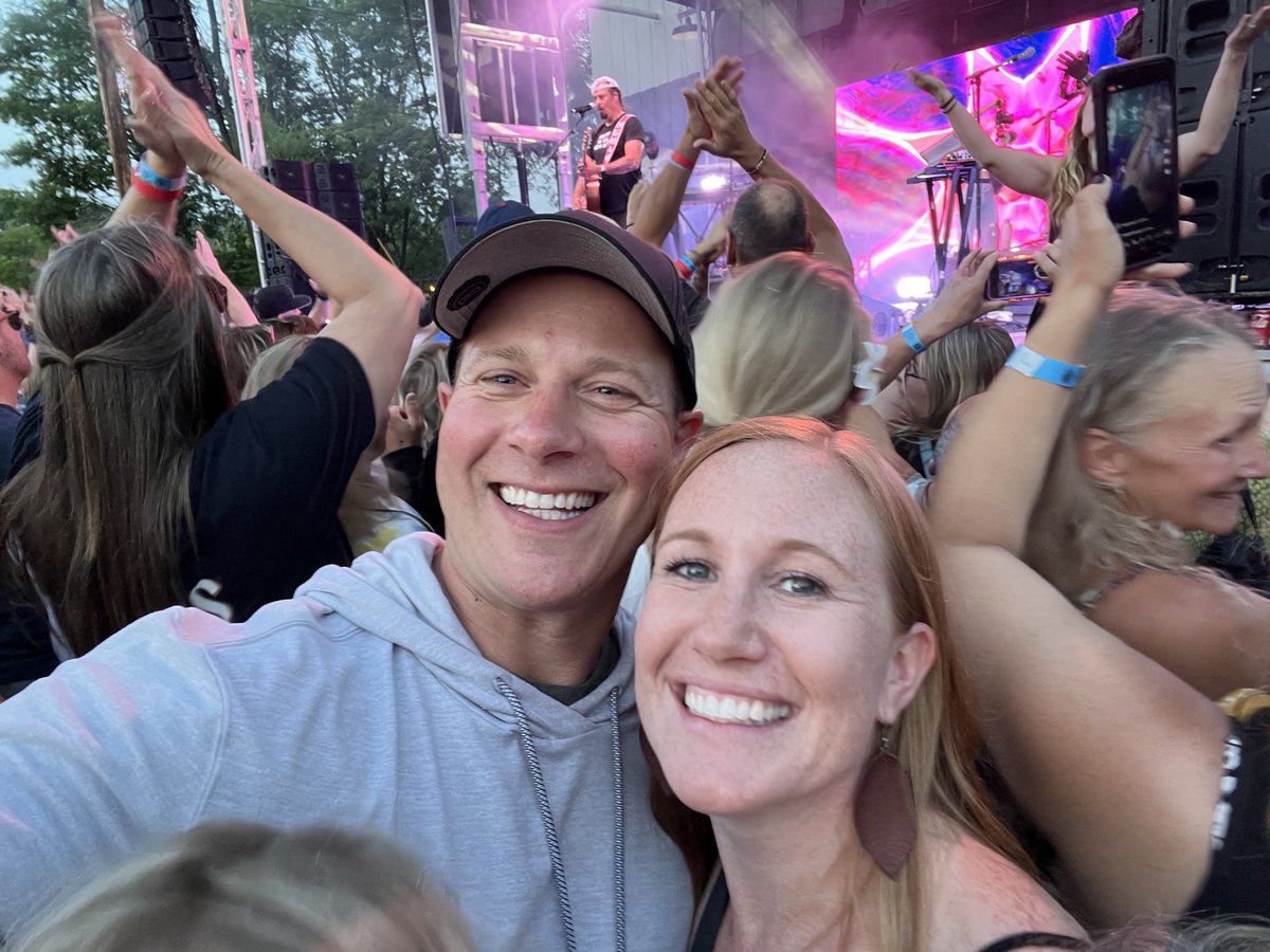 dabusmaplegrove's tweet image. 7 Years today! Love you Bay.