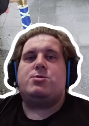 HohesWesen's tweet photo. Die Hairline sagt langsam auch meddl off https://t.co/6c4BIsw9Ic