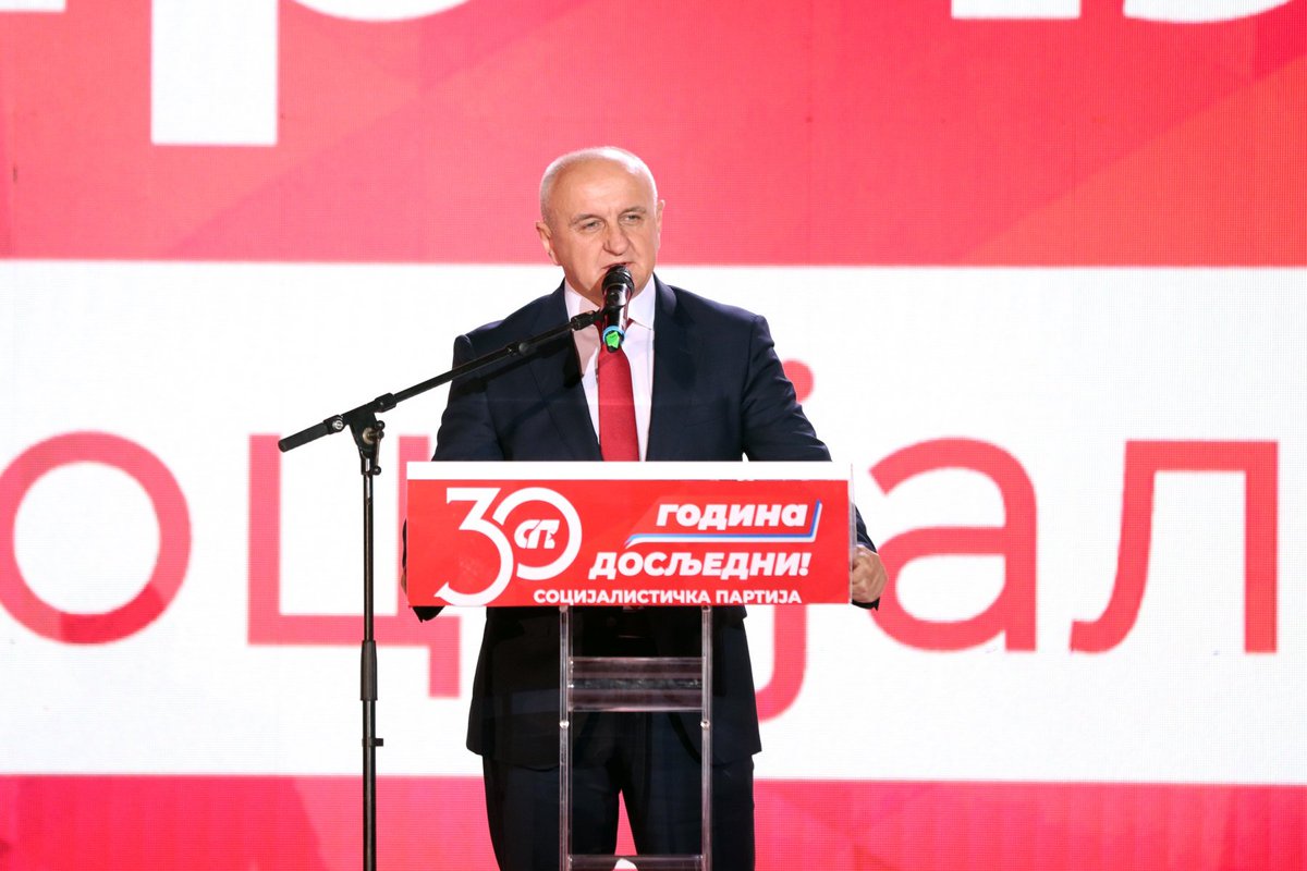 socijalisti1's tweet photo. Свечана академија поводом 30 година постојања Социјалистичке партије у дворани Борик у Бањалуци.

Срећан рођендан, другарице и другови!

30 година Досљедни! https://t.co/PSqo4VpDT4
