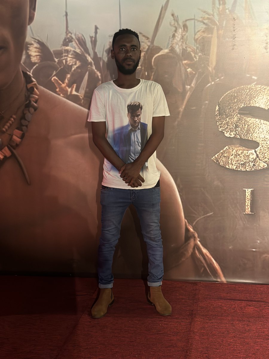 AugustusImpactM's tweet photo. SHAKA MOVIE ๐ฟ PREMIERE AT THE RESIDENCE OF THE HIGH COMMISSIONER OF SOUTH AFRICA.
#AfricaStory #Blogger ๐๏ธ#KobbyKyeiNews https://t.co/Ib8VvstQe1