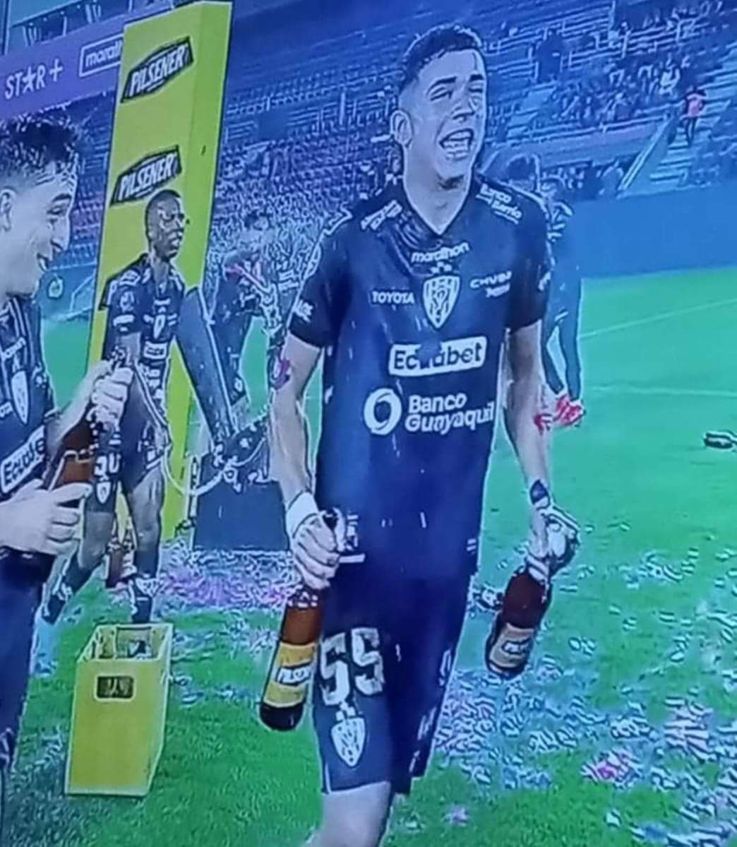 Kendry KAVIEDES 😳🤑