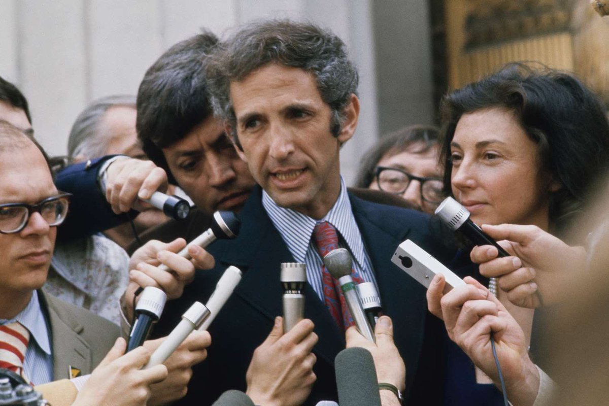 Daniel Ellsberg risked his life to expose the truth about the Vietnam War. A stalwart of the peace movement, we can honour his legacy by defending press freedom, releasing other whistleblowers like Julian Assange, and striving to build a world free from the horrors of war.