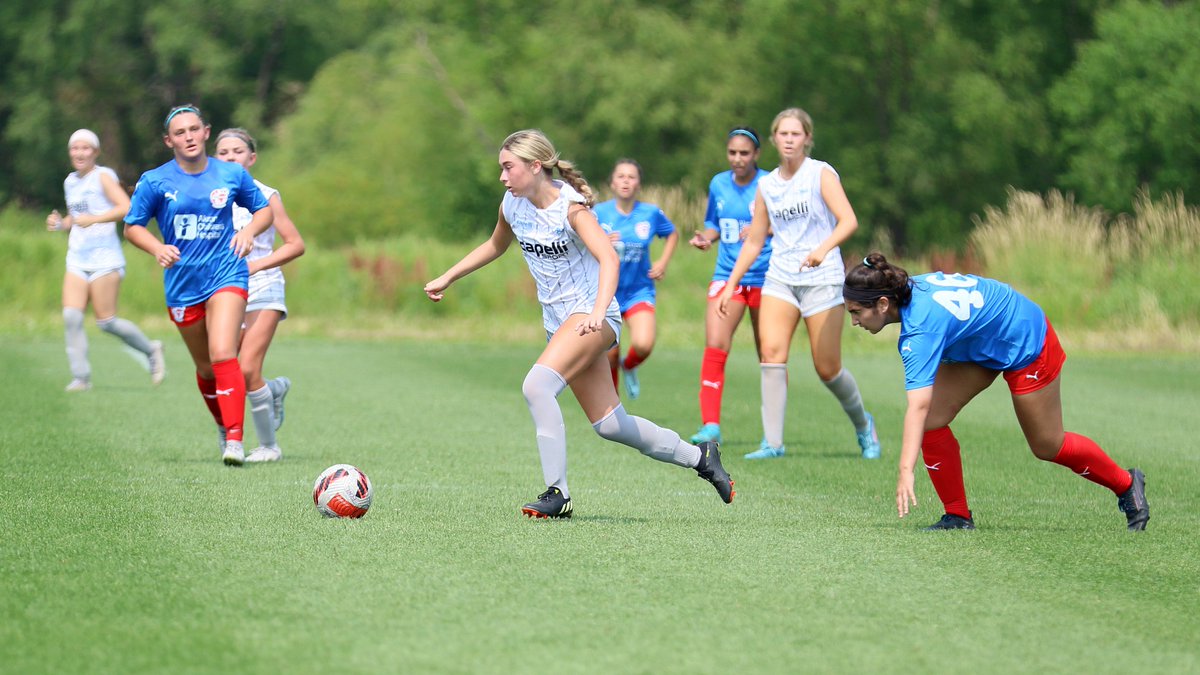 On to the final of the <a href="/ECNLgirls/">ECNL Girls</a> RL Championships at the <a href="/SlymanBros/">Slyman Appliances</a> SLYSA complex tomorrow for U17 girls <a href="/MoRushSoccer/">Missouri Rush</a> after a 3-1 win in the semifinal today 👏👏👏