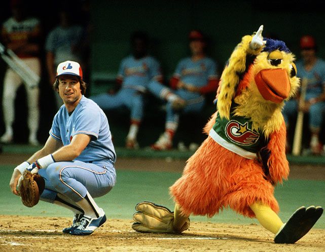 Gary Carter and the San Diego Chicken, 1979 @MLB #AllStarGame. @Montreal_Expos @Padres #NationalMascotDay