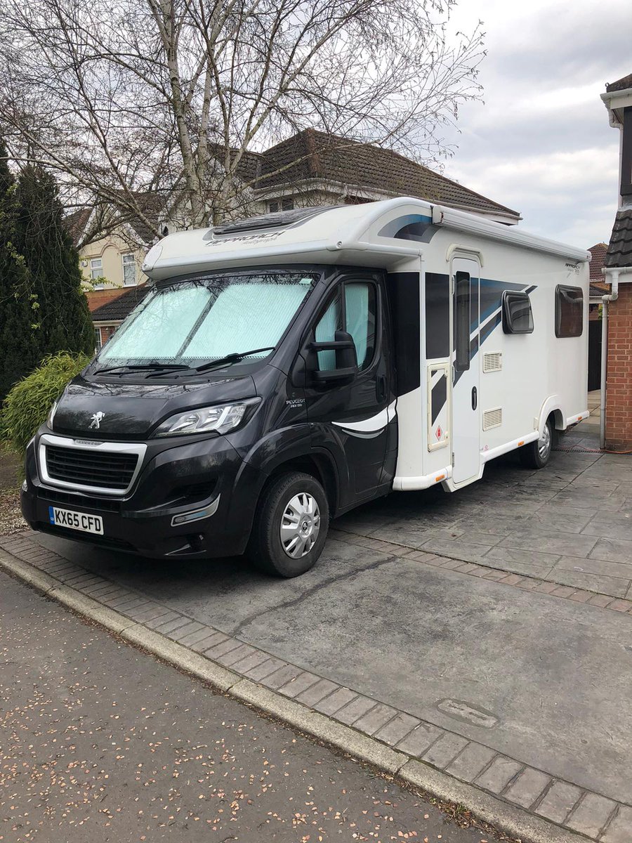 Ok, Twitter World, this motorhome has been stolen from its owners' South Kirby region (West Yorkshire) . Any sightings, please let me know