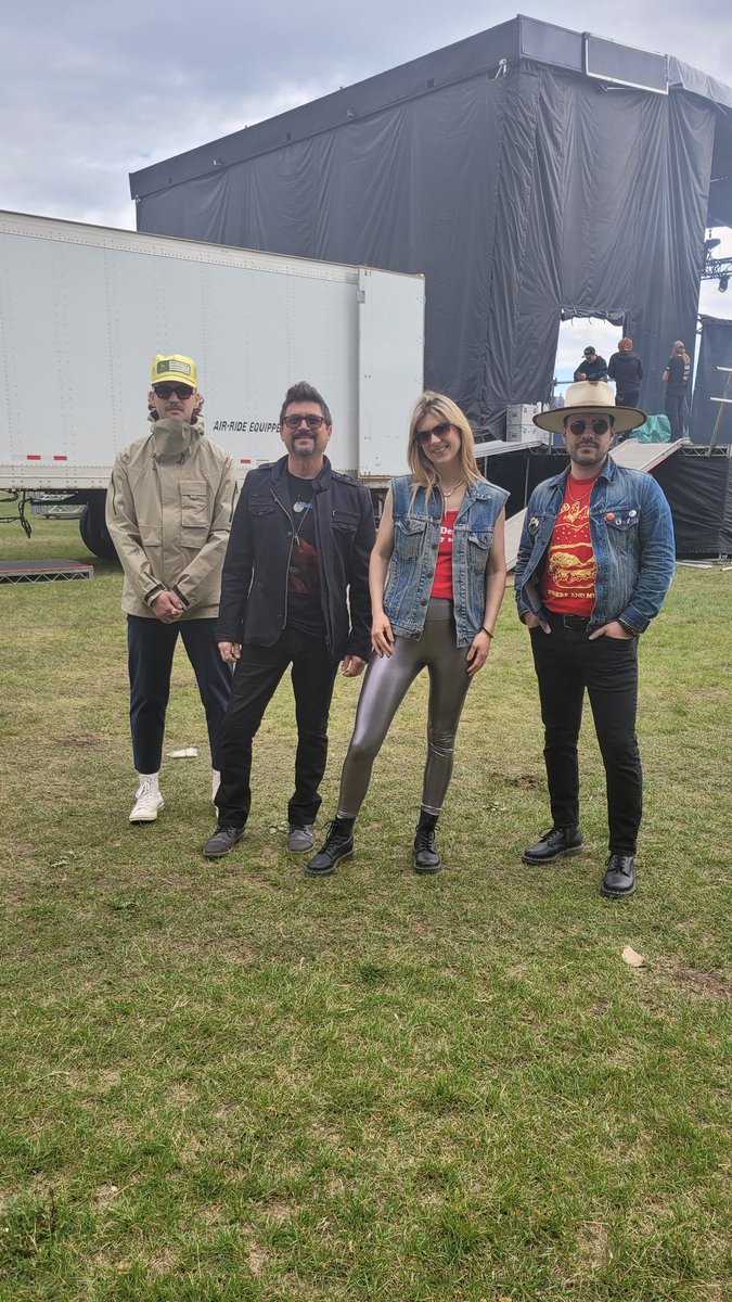 Soundtrack Music Festival (@soundtrackyeg) on Twitter photo The Barkells have kicked off day two of #SMF2023! Up next: <a href="/KingofFoxesBand/">King of Foxes</a> are here and ready to rock the stage at 2:45!
Don't have tickets? Get down here and grab yours at the gate! The Barkells have kicked off day two of #SMF2023! Up next: <a href="/KingofFoxesBand/">King of Foxes</a> are here and ready to rock the stage at 2:45!
Don't have tickets? Get down here and grab yours at the gate!