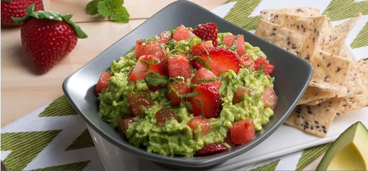 A fun way to make the day even more special. Father's Day is TOMORROW! 

#fathersday #breakfastinbed #CelebrateDad #AvocadosFromMexico 

avocadosfrommexico.com/blog/guacamole…