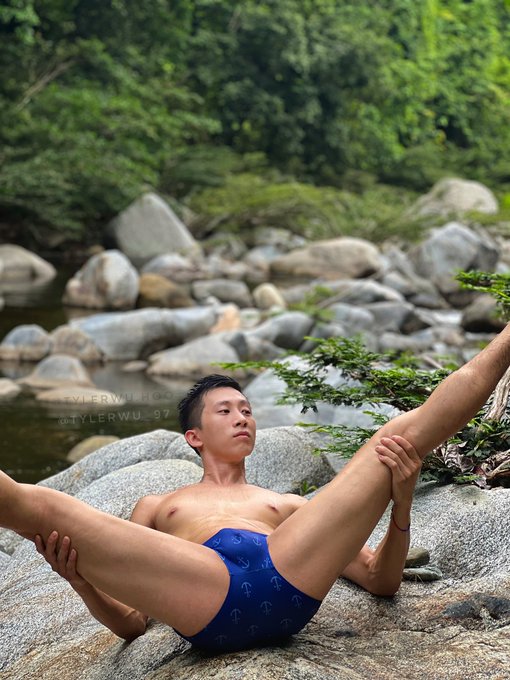 What&rsquo;s your favourite position? PS livestreaming this Sunday, info 🧵⬇️ https://t.co/Dgc3RtBHVj<a href="/tag/sniffiesrush"class="tags"><span>#sniffiesrush</span></a>