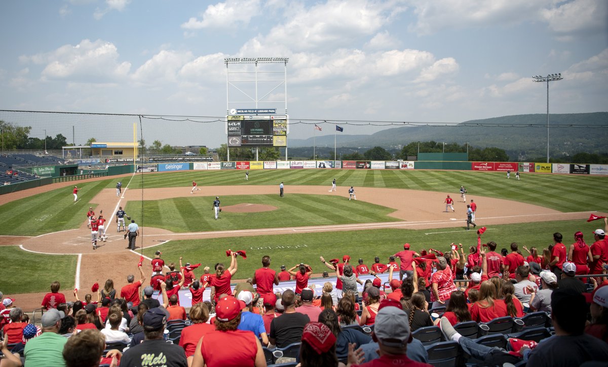 Bellefonte baseball beat Dallas 7-1 for the PIAA class 4A championship title. centredaily.com/sports/high-sc…
