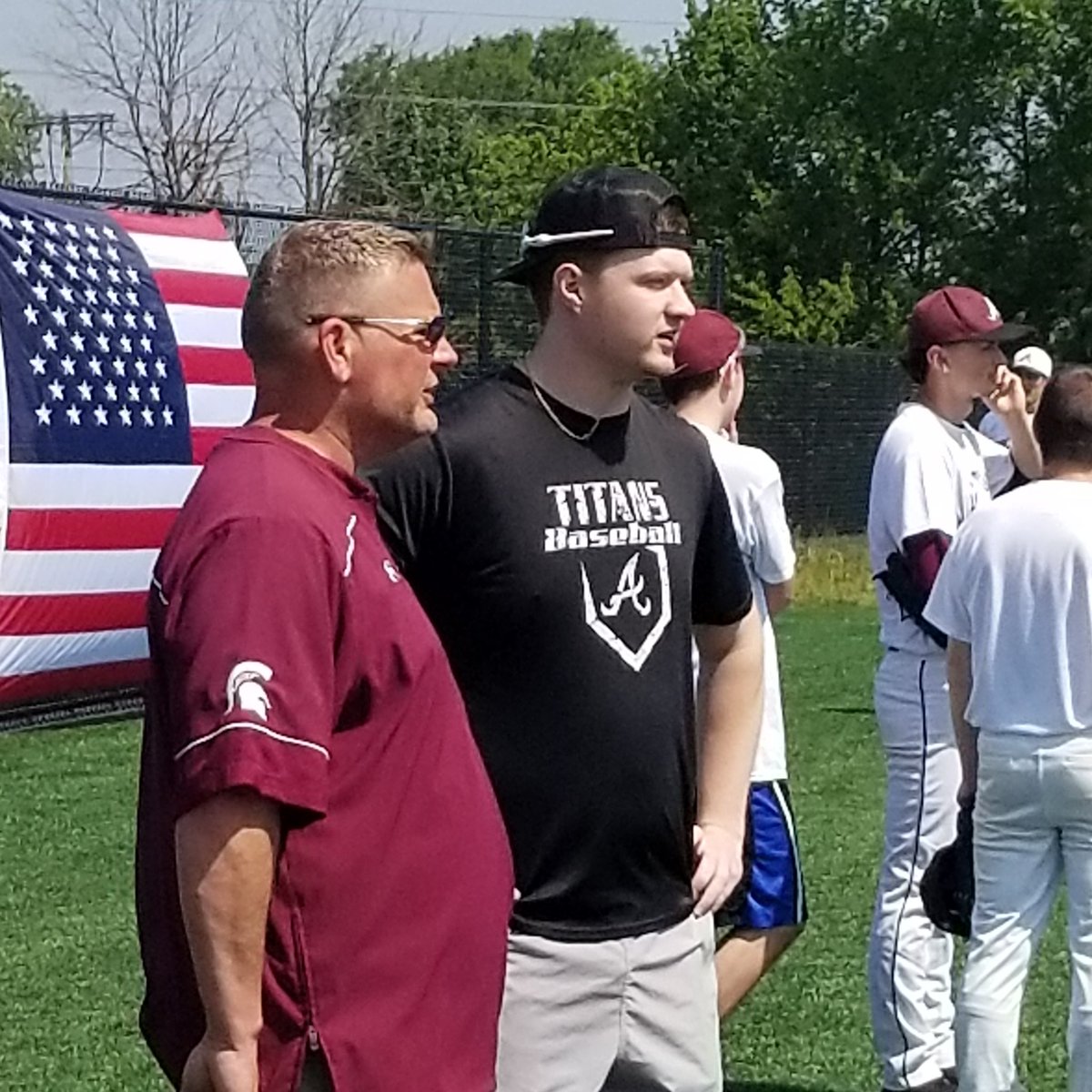 TitanBaseball's tweet photo. @GreeceArcadia @baseballsectv Titan Alumni warming up before the first Pitch https://t.co/7zhB7eWfk1