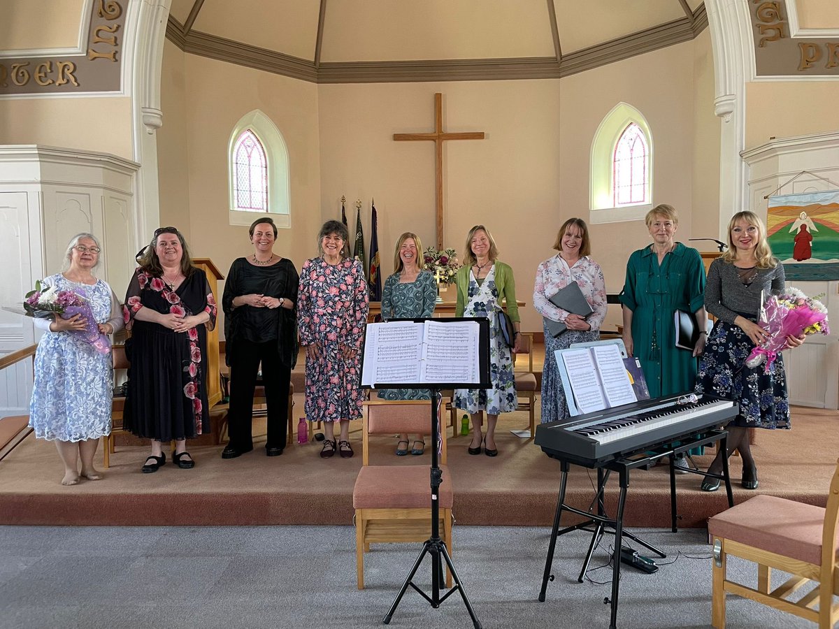 WONBrighton's tweet photo. We are seeking a couple of new female range voices to join our choir. We rehearse Thu eves (term time) in Hove, singing a wide &amp; ambitious repertoire, tackling multi-part arrangements from motets to pop anthems with a professional accompanist. Visit our FB page to find out more. https://t.co/d6zjyikSGR