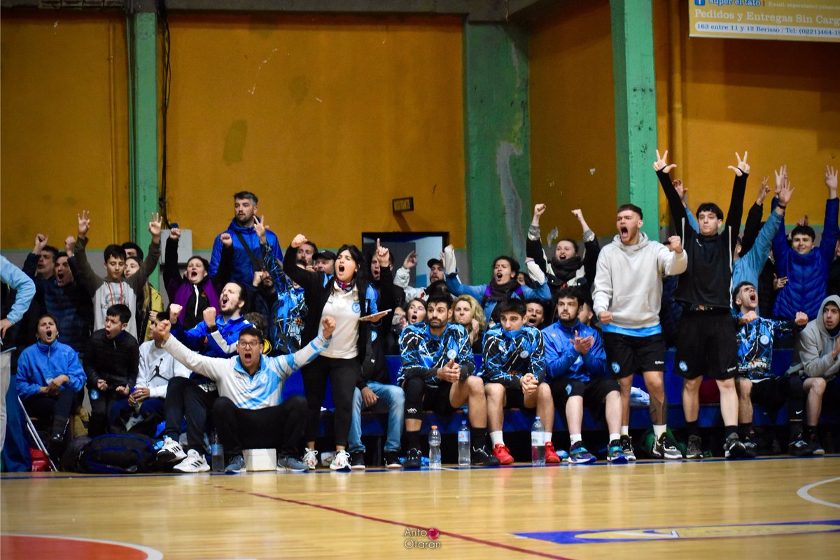 El clásico de Berisso 🤞🏽📸🩵
<a href="/OficialCeye/">CEyE</a> vs <a href="/BasquetVsC/">Básquet Villa San Carlos</a>