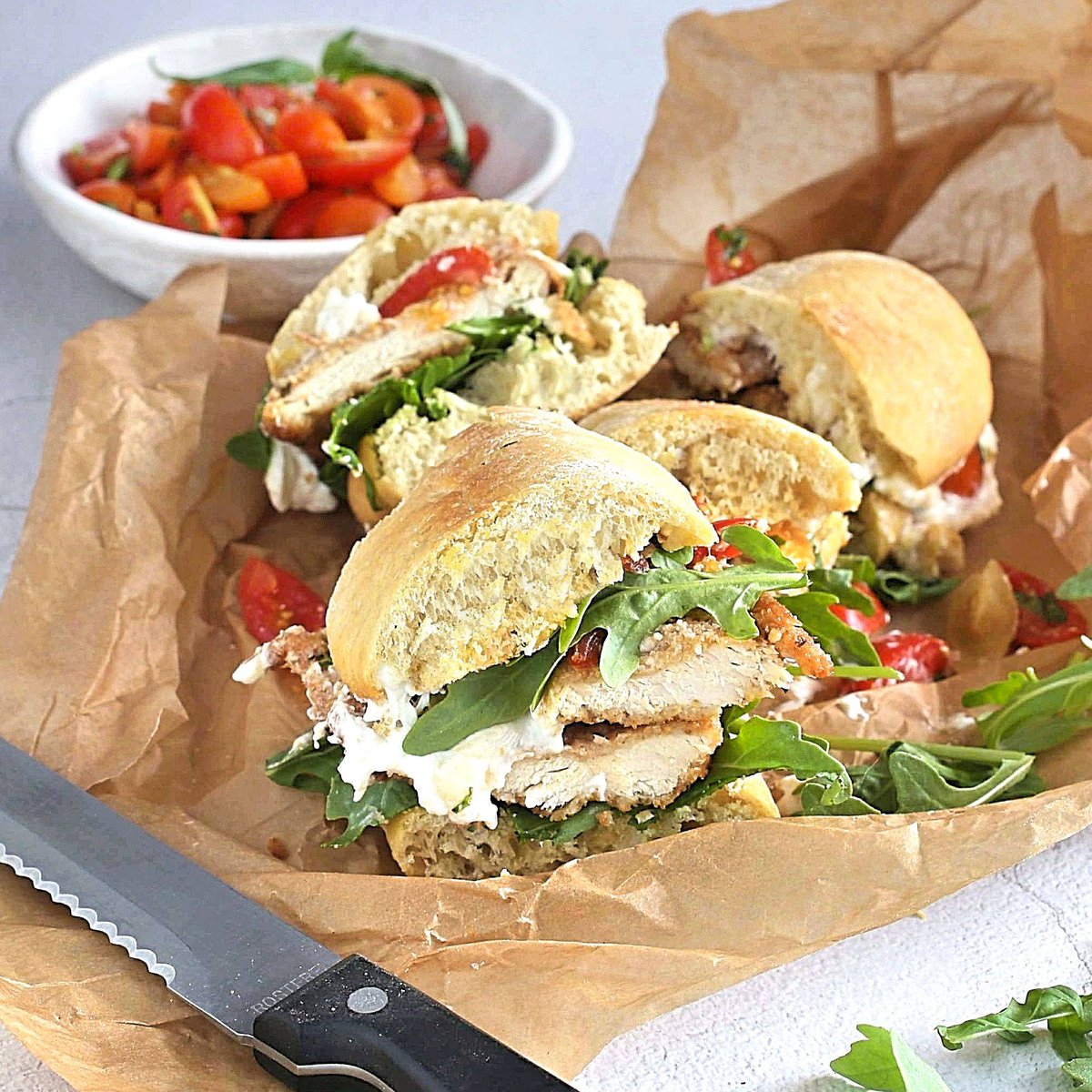 Pack your picnic basket with a delectable summer sandwich! Topped with fresh halved tomatoes, baby arugula, burrata cheese, and drizzled with balsamic vinegar, this cutlet sandwich is bound to be your next favorite.

#BeefFarmersAndRanchers #DiscoverVeal

veal.org/recipes/summer…