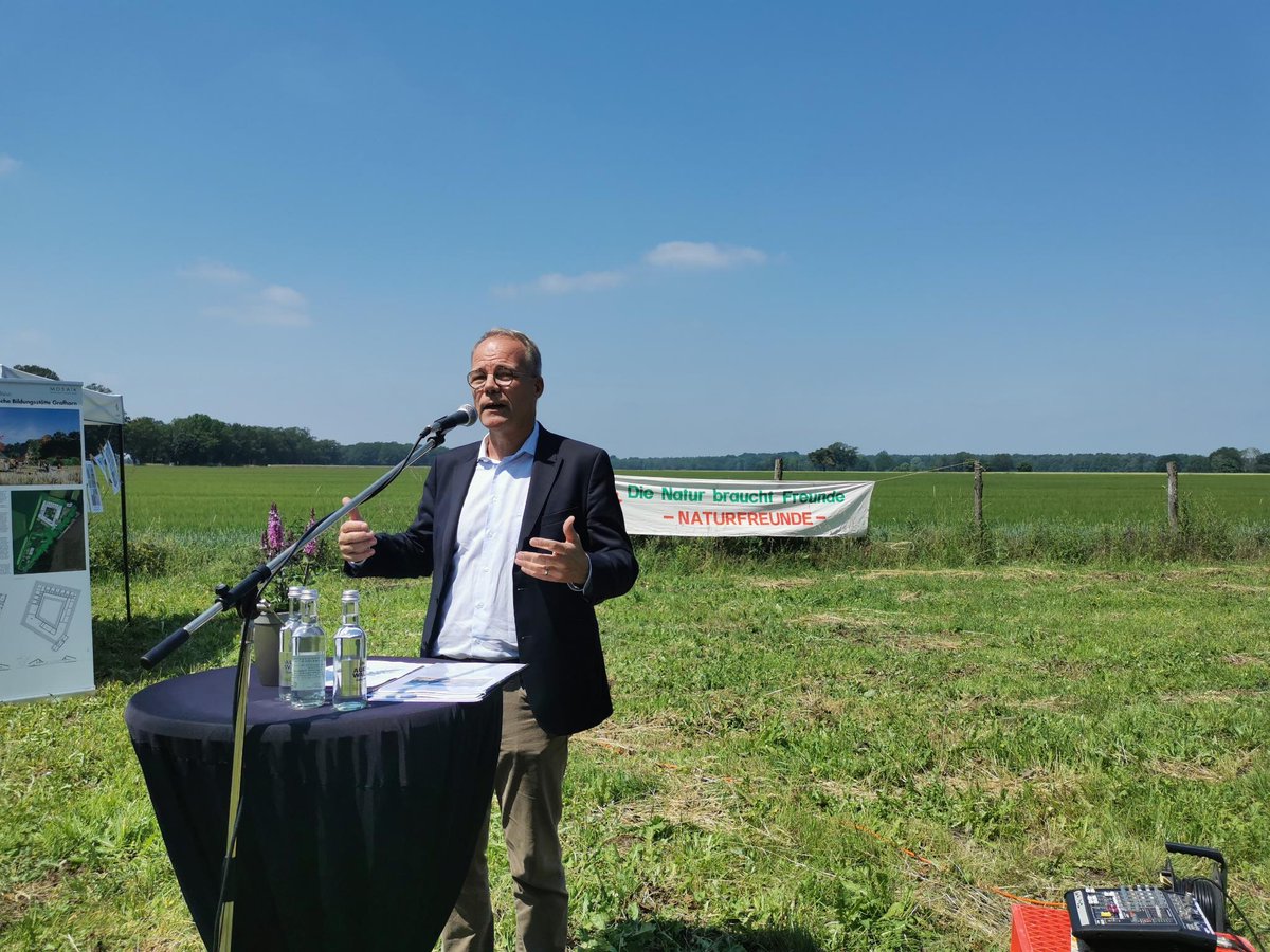 Mitglied des Bundestages Matthias #Miersch freute sich über die Machbarkeitsstudie zur Zukunft des #Naturfreunde Hauses in #Grafhorn bei #Lehrte heute anlässlich der Feier des 100jährigen Bestehens des Vereins und zeigte sich zuversichtlich in Bezug auf die Umsetzung.