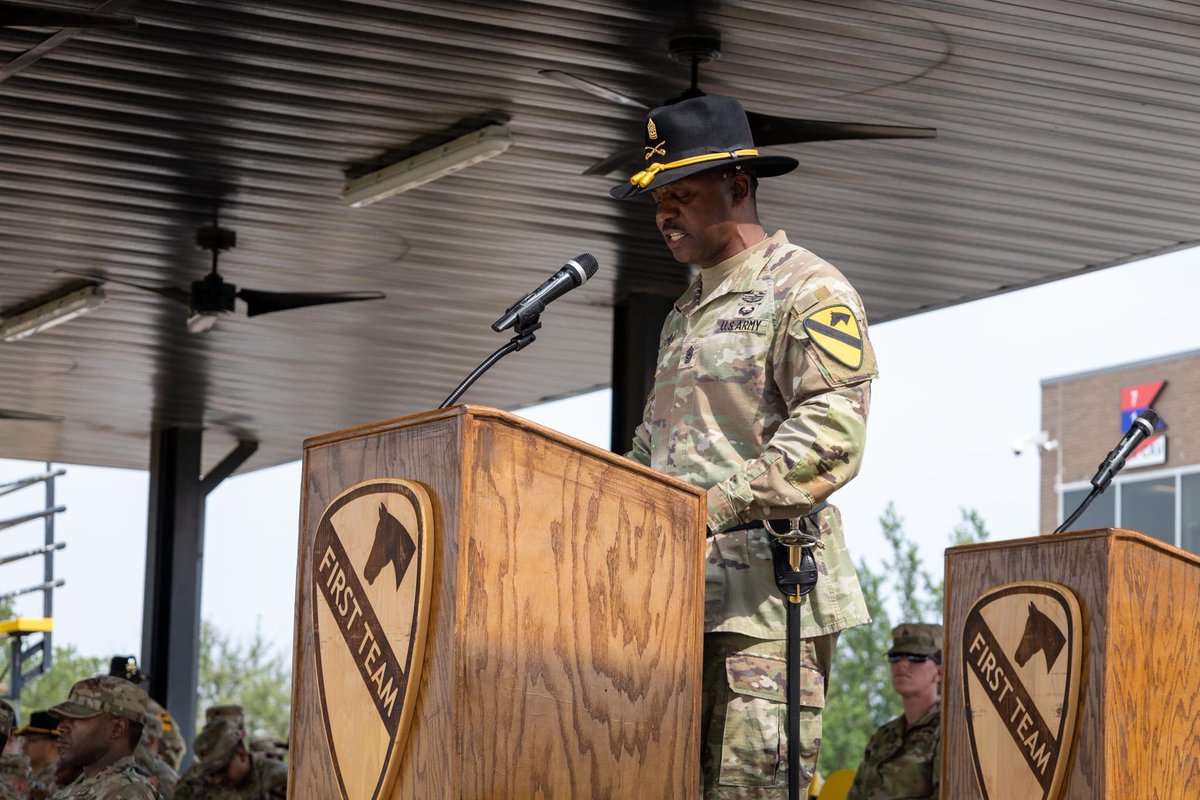 This week the #FirstTeam welcomes 118 new Troopers as they completed their Pegasus Troop in-processing.

#PeopleFirst | #WeAreTheCav | #WelcomeToTheTeam | @iii_corps