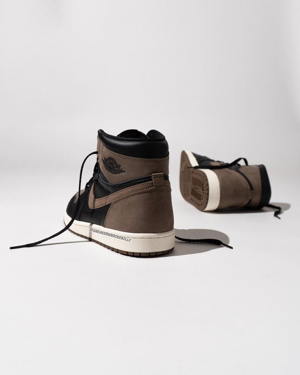 JustFreshKicks tweet media