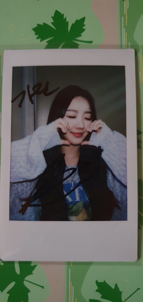 #가린 #カリン #KARIN #민가린 
#앨리스 #ALICE #Polaroid #Lemon #Lovely #KPOP #SHOWDOWN 

앨범을 주문했는데 레몬이 왔다. 🍋 🍋 🍋