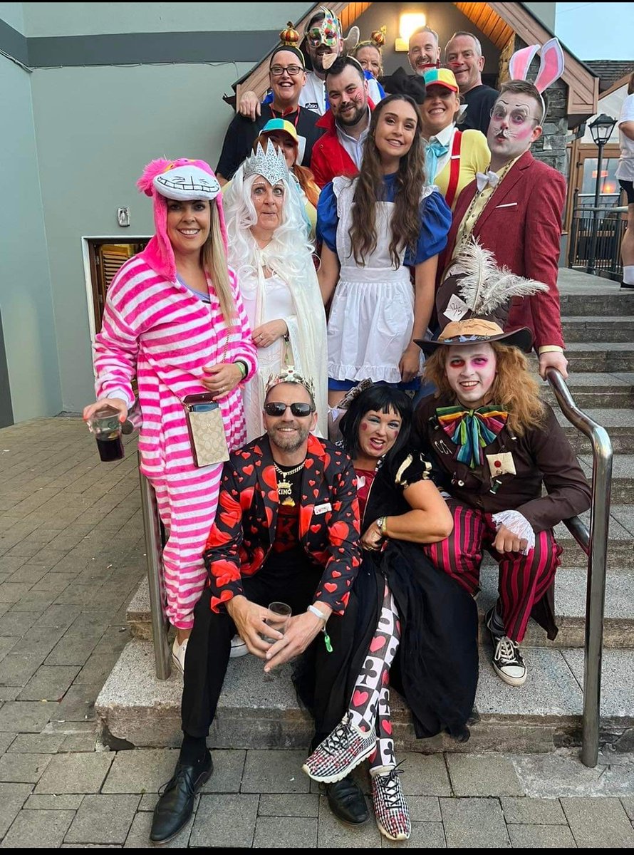 MoloneyBrid's tweet photo. SMTMS do Alice in Wonderland #BestChorus #AIMS2023 https://t.co/raWGQ26uQc