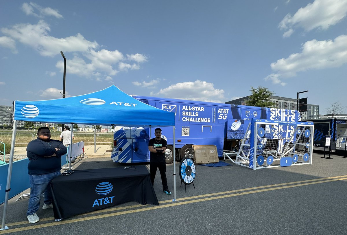AT&amp;T here at <a href="/AudiField/">Audi Field</a> with #MLS All-Star Skills Challenge! 🥅 ⚽️ <a href="/GlobalAlanT/">Alan Tolentino-Guzman</a> <a href="/att_gonzalez/">Manuel Gonzalez</a>
