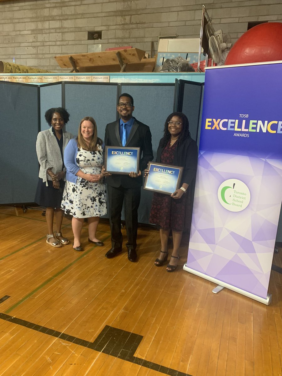 DriftwoodPublic's tweet photo. Driftwood’s School Community would like to extend congratulations to Principal Juliet Jones &amp; Vice Principal Paul Reynolds on being the recipients of the TDSB’s Enhancing Wellbeing &amp; Belonging Excellence Award! @tdsb_helen @schan_tdsb @TDSB_MHWB @TDSBServiceEx @MatiasdeD @tdsb https://t.co/OsukbFqFlA