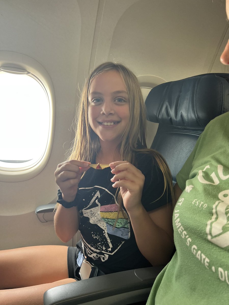 The Delta pilots were gentlemen and made a moment of a lifetime for her ✈️.  Flight attendant Susan on DL2524 helped make it happen!  <a href="/Delta/">Delta</a>