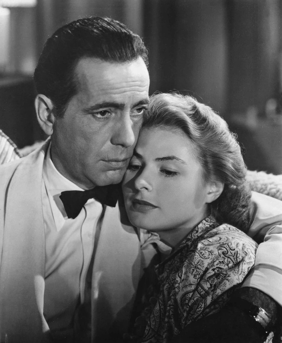 Juanjo1811's tweet photo. Lo que más me ha gustado en junio de 2023: #TopMensual #TopJunio #Junio2023
1. Casablanca (Michael Curtiz, 1942).
2. The Winslow Boy (David Mamet, 1999).
3. Holy Spider (Ali Abbasi, 2022).
@lbavi25 @RachelMyGod @nameofaccount3 https://t.co/7tVGffx78g