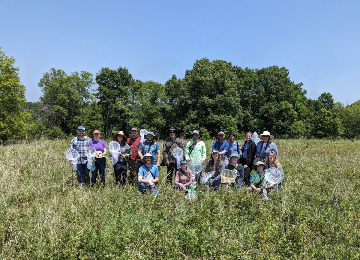 MichiganNFI's tweet photo. Our first EVER Michigan bumble bee community science training was a big hit. We had a lot of fun and saw a lot of cool bumble bees! https://t.co/fKWN30QZh7